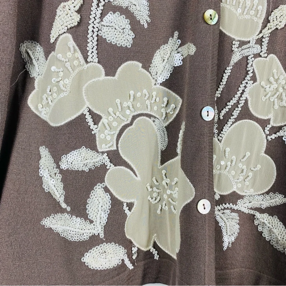 St John Couture Cardigan Beaded Design Wool Blend Knit Women Medium L - Picture 5 of 7